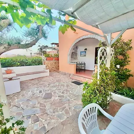 5 Beds With Fenced Garden In Just 300 Mt From The *