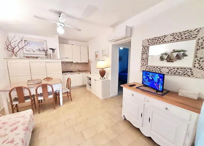 5 Beds With Fenced Garden In Just 300 Mt From The Appartement